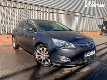 Location: Hayes - 2010 VAUXHALL ASTRA SE AUTO 5 Door Hatchback REG: FD10XBS, Keys: No, MOT Expiry date: 18/07/2026, 1598 Petrol, 6 Speed Auto Petrol, Former Keepers: 7