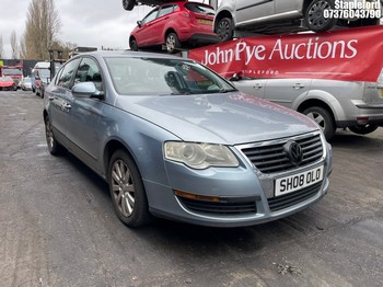Location: Stapleford - 2008 VOLKSWAGEN PASSAT S TDI 105 4 Door Saloon REG: SH08OLO, Keys: Yes, MOT Expiry date: 15/01/2027, 1896 Diesel, 5 Speed Manual Diesel, Former Keepers: 7