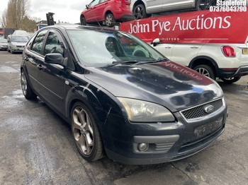 Location: Stapleford - 2007 FORD FOCUS ZETEC CLIMATE 5 Door Hatchback REG: KC07KPU, Keys: Yes, MOT Expiry date: 24/04/2026, 1596 Petrol, 5 Speed Manual Petrol, Former Keepers: 6