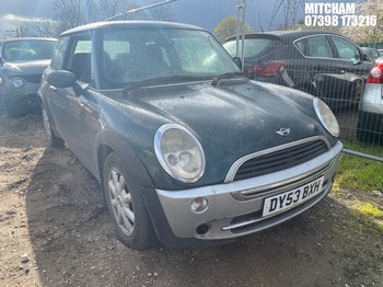 Location: Mitcham - 2003 MINI MINI ONE 3 Door Hatchback REG: DY53BXH, Keys: No, MOT Expiry date: 01/06/2026, 1598 Petrol, 5 Speed Manual Petrol, Former Keepers: 6