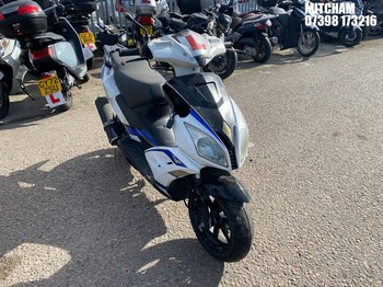 Location: Mitcham - 2018 LEXMOTO FMR 125 EFI WY 125 T-74R Motorcycle REG: HK67LMU, Keys: No, MOT Expiry date: 12/03/2025, 125 Petrol, Automatic, Former Keepers: 10