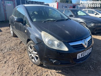 Location: Peterborough - 2007 VAUXHALL CORSA CLUB A/C AUTO 3 Door Hatchback REG: LV07LCX, Keys: No, MOT Expiry date: 03/04/2025, 1364 Petrol, 5 Speed Auto Petrol, Former Keepers: 13