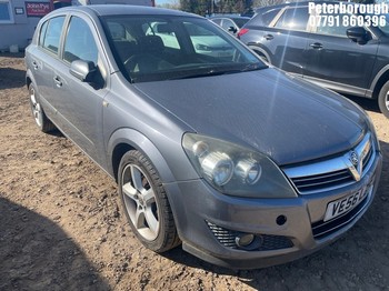 Location: Peterborough - 2007 VAUXHALL ASTRA SXI 5 Door Hatchback REG: VE56LZF, Keys: No, MOT Expiry date: 04/02/2026, 1598 Petrol, 5 Speed Manual Petrol, Former Keepers: 13