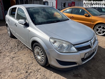 Location: Peterborough - 2009 VAUXHALL ASTRA LIFE Saloon REG: LB58ZKH, Keys: No, MOT Expiry date: 28/07/2025, 1686 Diesel, MANUAL, Former Keepers: 4