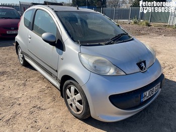 Location: Peterborough - 2008 PEUGEOT 107 URBAN MOVE 3 Door Hatchback REG: HJ08GDX, Keys: No, MOT Expiry date: 23/01/2025, 998 Petrol, 5 Speed Manual Petrol, Former Keepers: 6