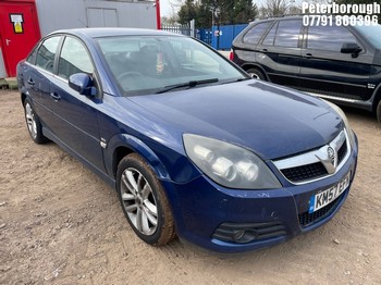 Location: Peterborough - 2008 VAUXHALL VECTRA SRI CDTI 5 Door Hatchback REG: KM57EFN, Keys: No, MOT Expiry date: 08/02/2026, 1910 Diesel, 6 Speed Manual Diesel, Former Keepers: 6
