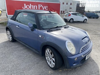 Location: South Wales - 2004 MINI MINI COOPER S Convertible REG: NM04SCV, Keys: No, MOT Expiry date: 13/10/2025, 1598 Petrol, 6 Speed Manual Petrol, Former Keepers: 18
