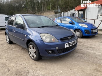Location: Leeds - 2006 FORD FIESTA ZETEC CLIMATE 5 Door Hatchback REG: YE56ZNV, Keys: No, MOT Expiry date: 31-10-2025, 1388 Petrol, 5 Speed Manual Petrol, Former Keepers: 10