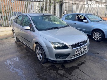 Location: Hayes - 2006 FORD FOCUS ZETEC CLIMATE 5 Door Hatchback REG: VX56RXK, Keys: No, MOT Expiry date: 17/09/2026, 1596 Petrol, 5 Speed Manual Petrol, Former Keepers: 5