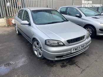 Location: Hayes - 2003 VAUXHALL ASTRA SRI 16V 5 Door Hatchback REG: FN03ZHD, Keys: No, MOT Expiry date: 01/10/2020, 1796 Petrol, 5 Speed Manual Petrol, Former Keepers: 15