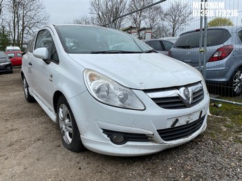 Location: Mitcham - 2010 VAUXHALL CORSA ENERGY 3 Door Hatchback REG: LN60VVK, Keys: No, MOT Expiry date: 02/10/2026, 1229 Petrol, 5 Speed Manual Petrol, Former Keepers: 6