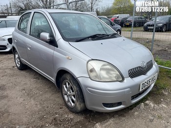 Location: Mitcham - 2005 TOYOTA YARIS COLOUR COLLECTION 5 Door Hatchback REG: DG55VOJ, Keys: No, MOT Expiry date: 30/08/2025, 1299 Petrol, 5 Speed Manual Petrol, Former Keepers: 11