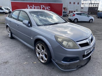 Location: South Wales - 2008 VAUXHALL VECTRA SRI 5 Door Hatchback REG: AK08YZW, Keys: No, MOT Expiry date: 25/06/2026, 1796 Petrol, 5 Speed Manual Petrol, Former Keepers: 11