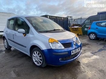 Location: Leeds - 2006 RENAULT MODUS DYNAMIQUE 16V AUTO 5 Door Hatchback REG: MJ55ZWF, Keys: No, MOT Expiry date: 12-09-2026, 1598 Petrol, 4 Speed Auto Petrol, Former Keepers: 7