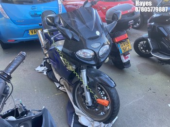 Location: Hayes - 2001 TRIUMPH SPRINT ST Motorcycle REG: Y288FFV, Keys: No, MOT Expiry date: 10/07/2026, 955 Petrol, Manual, Former Keepers: 4
