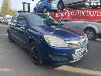 Location: Stapleford - 2008 VAUXHALL ASTRA LIFE A/C 5 Door Hatchback REG: SK08KRU, Keys: Yes, MOT Expiry date: 14/04/2026, 1598 Petrol, 5 Speed Manual Petrol, Former Keepers: 5