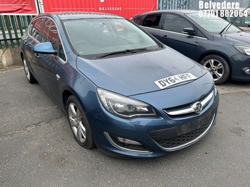 Location: Belvedere - 2014 VAUXHALL ASTRA SRI 5 Door Hatchback REG: DY64HFF, Keys: No, MOT Expiry date: 10/09/2024, 1364 Petrol, 6 Speed Manual Petrol, Former Keepers: 4