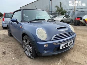 Location: Mitcham - 2005 MINI MINI COOPER S Convertible REG: SM05NTK, Keys: No, MOT Expiry date: 09/05/2026, 1598 Petrol, 6 Speed Manual Petrol, Former Keepers: 9
