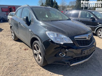Location: Peterborough - 2014 VAUXHALL MOKKA EXCLUSIV CDTI S/S 5 Door Hatchback REG: DU14UZK, Keys: No, MOT Expiry date: 06/11/2025, 1686 Diesel, 6 Speed Manual Diesel, Former Keepers: 4