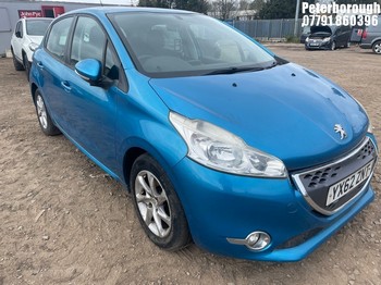 Location: Peterborough - 2012 PEUGEOT 208 ACTIVE E-HDI S-A 5 Door Hatchback REG: YX62ZNT, Keys: No, MOT Expiry date: 08/08/2024, 1398 Diesel, 5 Speed Semi Auto Diesel, Former Keepers: 7