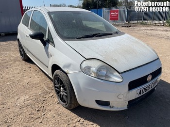 Location: Peterborough - 2010 FIAT GRANDE PUNTO SOUND 3 Door Hatchback REG: AO60CVP, Keys: No, MOT Expiry date: 07/02/2026, 1368 Petrol, 5 Speed Manual Petrol, Former Keepers: 9