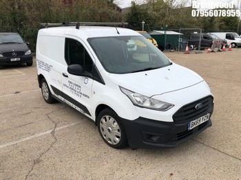 Location: Brentwood - 2019 FORD TRANSIT CONNECT 220 BASE Panel Van REG: BK69YZN, Keys: No, MOT Expiry date: 28.12.2026, 1499 Diesel, 6 Speed Manual Diesel, Former Keepers: 2