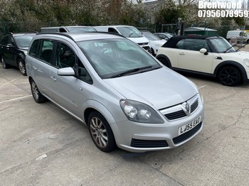 Location: Brentwood - 2005 VAUXHALL ZAFIRA CLUB MPV REG: LJ55EAO, Keys: No, MOT Expiry date: 24/04/2026, 1598 Petrol, 5 Speed Manual Petrol, Former Keepers: 9