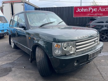 Location: Stapleford - 2002 LAND ROVER RANGE ROVER VOGUE V8 AUTO Estate REG: MR02EAN, Keys: No, MOT Expiry date: 27/09/2019, 4398 Petrol,, Former Keepers: 1
