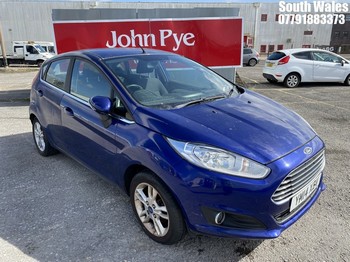 Location: South Wales - 2014 FORD FIESTA ZETEC TDCI 5 Door Hatchback REG: YM14XBV, Keys: No, MOT Expiry date: 30/11/2025, 1499 Diesel, 5 Speed Manual Diesel, Former Keepers: 3