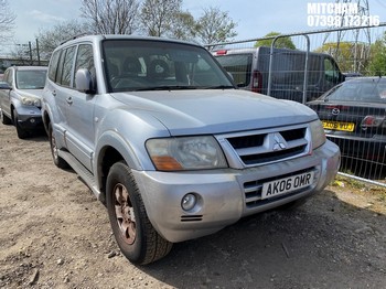 Location: Mitcham - 2006 MITSUBISHI SHOGUN FIELD DI-D AUTO Estate REG: AK06OMR, Keys: No, MOT Expiry date: 23/10/2025, 3200 Diesel, 5 Speed Auto Diesel, Former Keepers: 7
