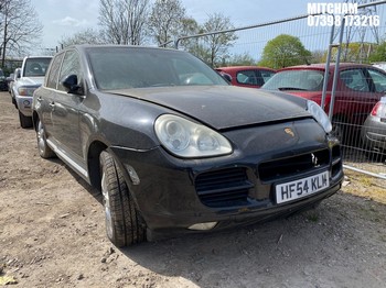Location: Mitcham - 2005 PORSCHE CAYENNE S TIPTRONIC Estate REG: HF54KLM, Keys: No, MOT Expiry date: 27/02/2027, 4511 Petrol, 6 Speed Auto Petrol, Former Keepers: 8