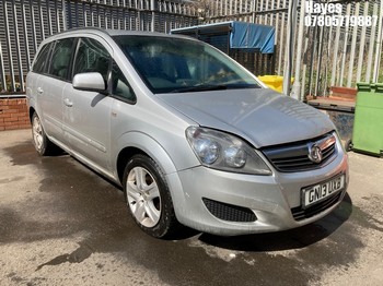 Location: Hayes - 2013 VAUXHALL ZAFIRA EXCLUSIV MPV REG: GN13UXB, Keys: No, MOT Expiry date: 13/04/2026, 1598 Petrol, 5 Speed Manual Petrol, Former Keepers: 6