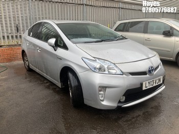 Location: Hayes - 2013 TOYOTA prirus 5 Door Hatchback REG: LY13VJN, Keys: No, MOT Expiry date: 16/12/2025, 1797 Hybrid Electric, AUTOMATIC, Former Keepers: 7