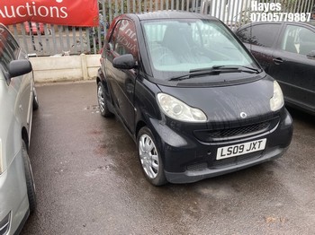 Location: Hayes - 2009 SMART FORTWO PURE 61 MHD AUTO Coupe REG: LS09JXT, Keys: No, MOT Expiry date: 18/01/2024, 999 Petrol, 5 Speed Auto Petrol, Former Keepers: 3