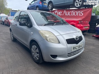 Location: Stapleford - 2006 TOYOTA YARIS ION 3 Door Hatchback REG: RKZ8643, Keys: Yes, MOT Expiry date: 28/11/2026, 998 Petrol, 5 Speed Manual Petrol, Former Keepers: 8