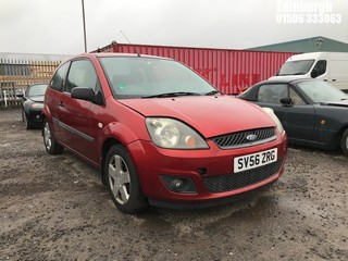 Location: Edinburgh - 2006 FORD FIESTA ZETEC CLIMATE 3 Door Hatchback REG: SV56ZRG, Keys: No, MOT Expiry date: 14/11/2025, 1388 Petrol, 5 Speed Manual Petrol, Former Keepers: 7