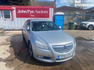 Location: Hull - 2011 VAUXHALL INSIGNIA SRI 158 CDTI 5 Door Hatchback REG: DY61GZX, Keys: No, MOT Expiry date: 19/03/2025, 1956 Diesel, 6 Speed Manual Diesel, Former Keepers: 3