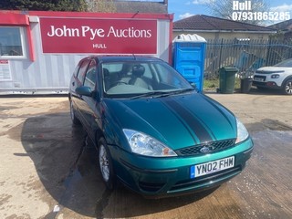 Location: Hull - 2002 FORD FOCUS LX 5 Door Hatchback REG: YN02FHM, Keys: No, MOT Expiry date: 22/08/2025, 1596 Petrol, 5 Speed Manual Petrol, Former Keepers: 4