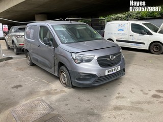 Location: Hayes - 2019 VAUXHALL COMBO 2000 EDITION TD S/S Panel Van REG: WM19WGE, Keys: No, MOT Expiry date: 25/06/2026, 1560 Diesel, 5 Speed Manual Diesel, Former Keepers: 2