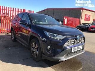 Location: Edinburgh - 2019 TOYOTA RAV4 EXCEL HEV CVT Estate REG: SY69XGJ, Keys: No, MOT Expiry date: 03/11/2025, 2487 Hybrid Electric, 1 Speed Auto Petrol/Electric, Former Keepers: 3