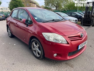 Location: MITCHAM - 2010 TOYOTA AURIS TR VALVEMATIC 5 Door Hatchback REG: YG10NVB, 1598cc Petrol, 6 Speed Manual Petrol, Former Keepers: 5, Keys: No, MOT: Expiry date15/03/2027