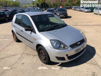 Location: Brentwood - 2008 FORD FIESTA STYLE CLIMATE 5 Door Hatchback REG: HD08FVE, Keys: No, MOT Expiry date: 06/02/2026, 1242 Petrol, 5 Speed Manual Petrol, Former Keepers: 12