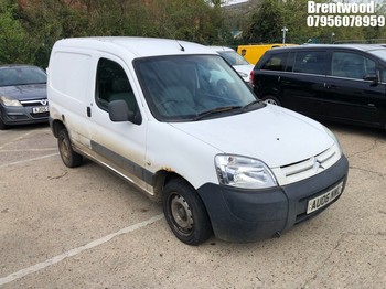 Location: Brentwood - 2006 CITROEN BERLINGO 800TD HDI LX Car Derived Van REG: AU06NWL, Keys: No, MOT Expiry date: 14/09/2026, 1997 Diesel, 5 Speed Manual Diesel, Former Keepers: 9