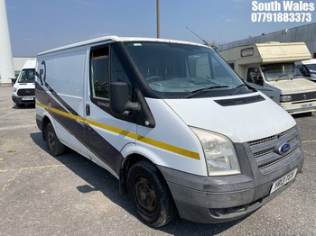 Location: South Wales - 2013 FORD TRANSIT 100 T260 FWD Panel Van REG: YR13TGY, Keys: No, MOT Expiry date: 13/09/2025, 2198 Diesel, 6 Speed Manual Diesel, Former Keepers: 4