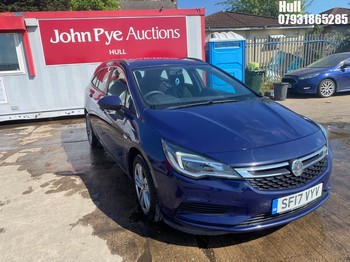 Location: Hull - 2017 VAUXHALL ASTRA DESIGN CDTI ECOFLEX ESTATE REG: SF17VYV, 1598cc DIESEL, 6 SPEED MANUAL DIESEL, Former Keepers: 1, Keys: Yes, MOT Expiry date: 17/11/2026