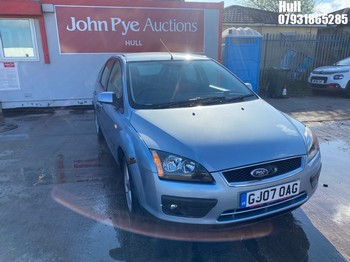 Location: Hull - 2007 FORD FOCUS ZETEC CLIMATE T 5 Door Hatchback REG: GJ07OAG, Keys: No, MOT Expiry date: 08/04/2025, 1596 Petrol, 5 Speed Manual Petrol, Former Keepers: 12