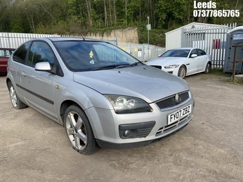 Location: Leeds - 2007 FORD FOCUS ZETEC CLIMATE T 3 Door Hatchback REG: FY07ZBZ, Keys: No, MOT Expiry date: 21-04-2026, 1596 Petrol, 5 Speed Manual Petrol, Former Keepers: 8