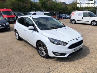 Location: Brentwood - 2015 FORD FOCUS ZETEC 5 Door Hatchback REG: BP15UEK, Keys: No, MOT Expiry date: 29.10.2026, 999 Petrol, 5 Speed Manual Petrol, Former Keepers: 10