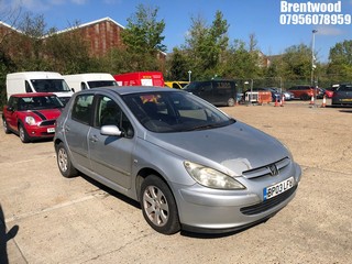 Location: Brentwood - 2003 PEUGEOT 307 S 5 Door Hatchback REG: BP03LFU, Keys: No, MOT Expiry date: 22/01/2024, 1587 Petrol, 5 Speed Manual Petrol, Former Keepers: 8