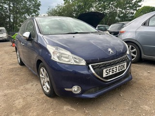 Location: Mitcham - 2013 PEUGEOT 208 ACTIVE 5 Door Hatchback REG: SF63ODK, Keys: No, MOT Expiry date: 12/08/2026, 999 Petrol, 5 Speed Manual Petrol, Former Keepers: 11